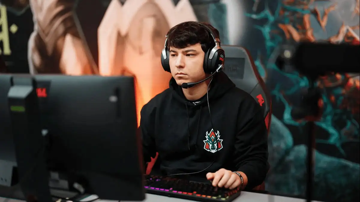 Tim Falcons Ancam Mundur dari Event Dota 2 Setelah ‘Perkelahian Fisik’ Antara ATF dan SoNNeikO